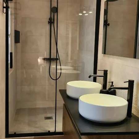 Le Barreme Apartment
