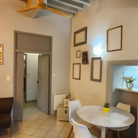 Le Barreme Apartment Arles